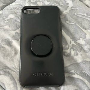 Otterbox iPhone 8 phone cover with pip socket attached Excellent condition.